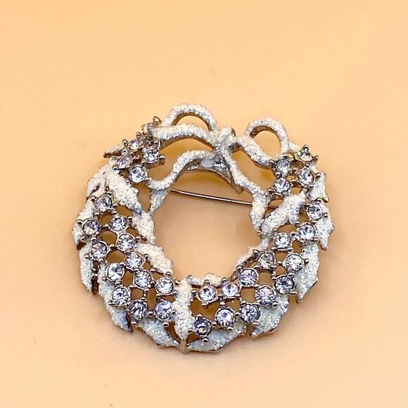 Vintage Christmas Pins Ornaments With Rhinestones Set of Two - Picture 5 of 5